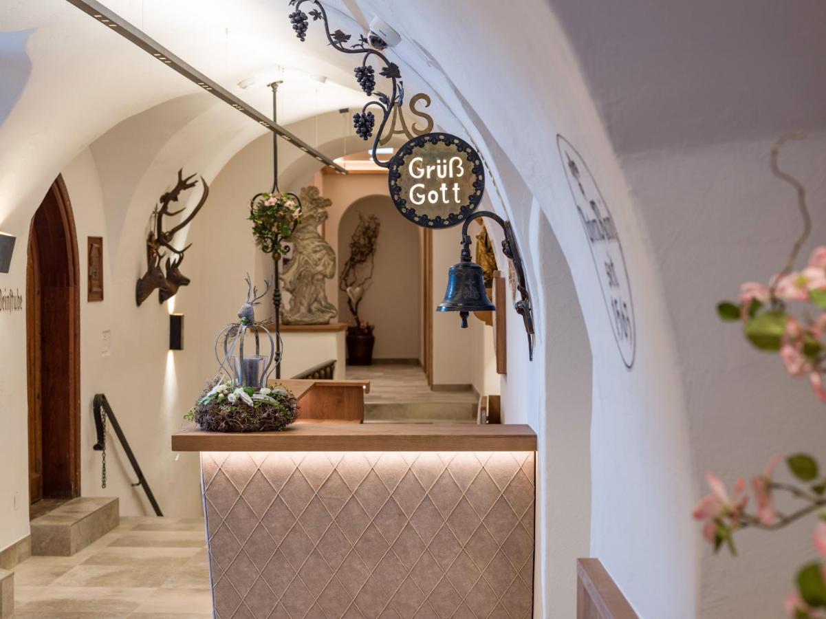 Alpen Glueck Hotel Unterm Rain Garni Кирхберг ин Тирол Екстериор снимка