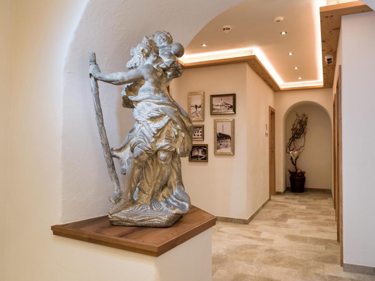 Alpen Glueck Hotel Unterm Rain Garni Кирхберг ин Тирол Екстериор снимка