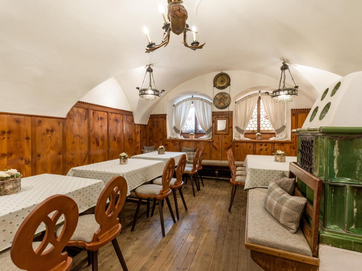 Alpen Glueck Hotel Unterm Rain Garni Кирхберг ин Тирол Екстериор снимка