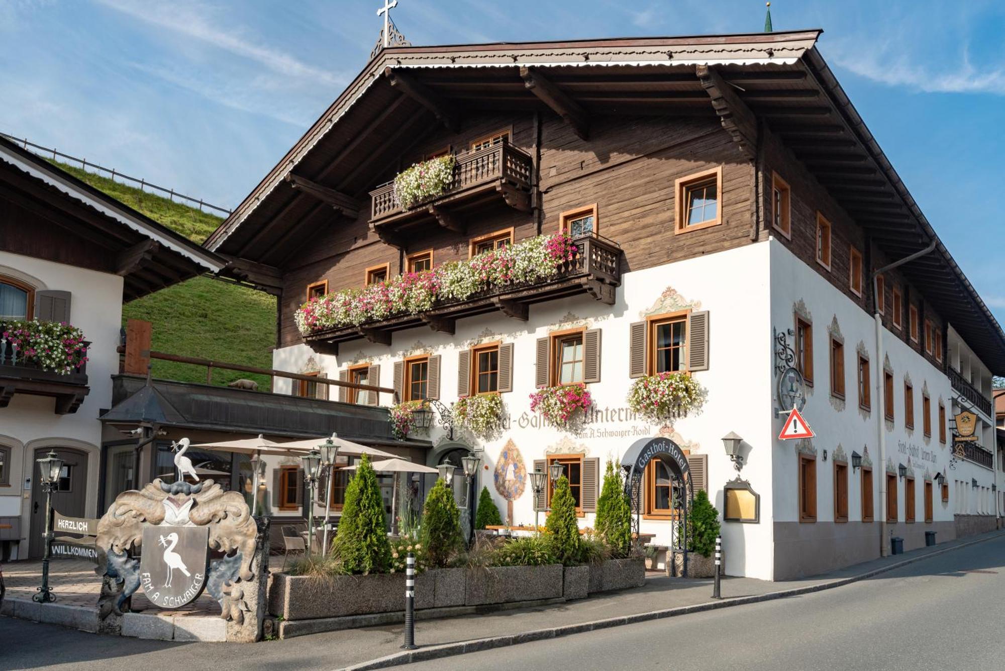 Alpen Glueck Hotel Unterm Rain Garni Кирхберг ин Тирол Екстериор снимка